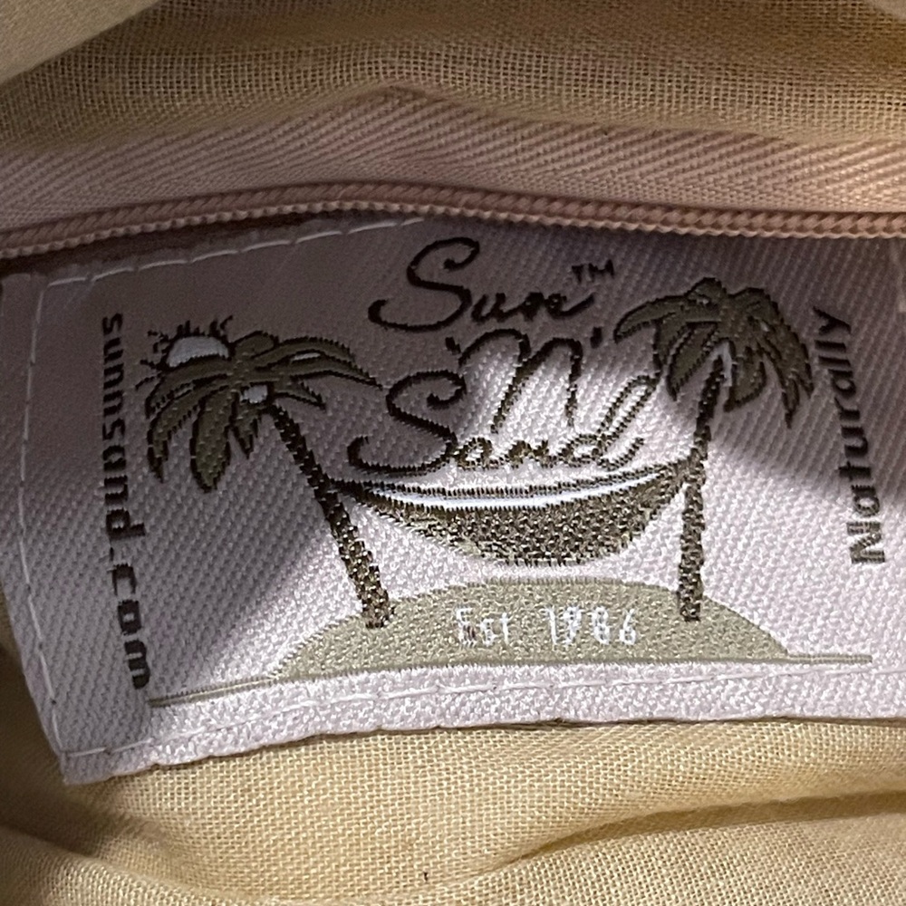 Awesome fabric and straw bag, special details, chains and leather! - Picture 6 of 7